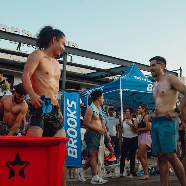 Guests cycling through the sauna and cold plunges at a hosted event